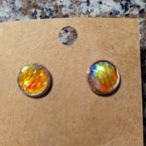 Yellow sparkle stud earrings